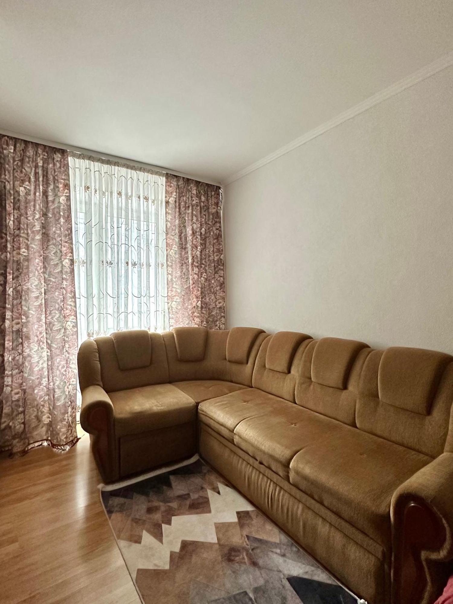 Апартаменти Липинського3,Поруч Порт Сіті Lutsk Ngoại thất bức ảnh